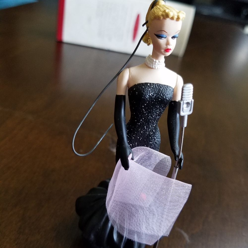 Barbie Solo in Spotlight(1995)ornament Hallmark